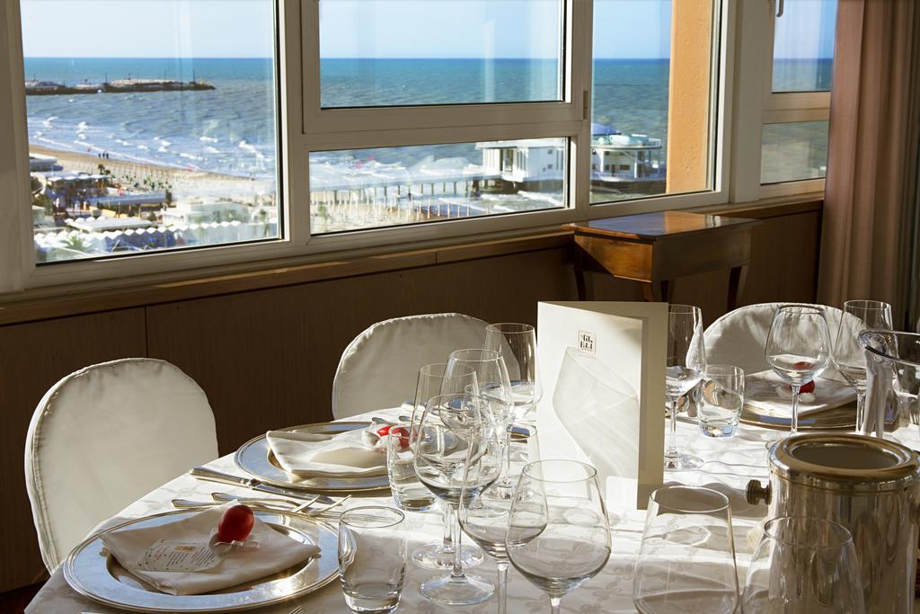 City Hotel 4*