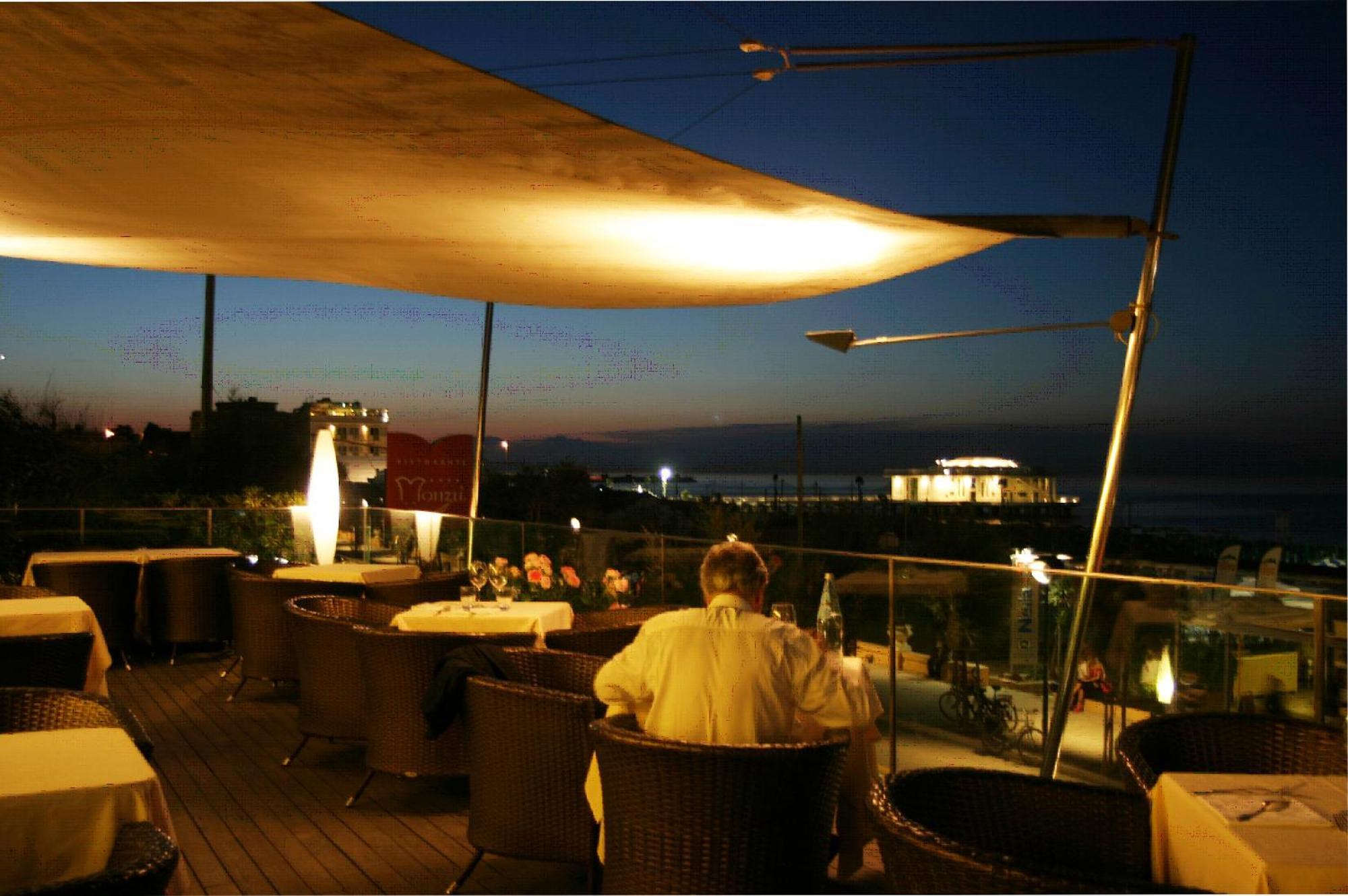 Hotel City Hotel 4*